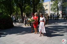 Delegacja Związku Emerytów i Rencistów NSZZ Solidarność składa kwiaty pod pomnikiem Tadeusza Kościuszki (1)