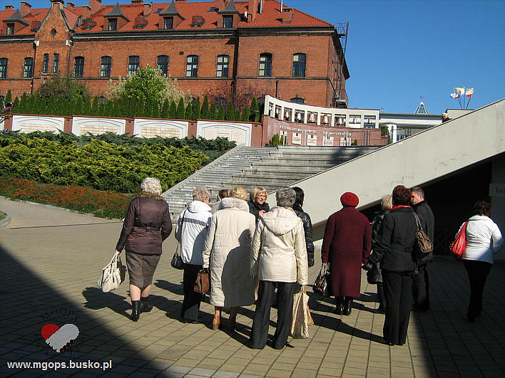 Wyjazd na sztukę teatralną "Szalone nożyczki"